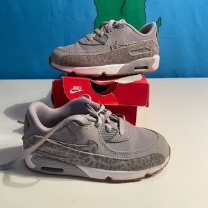 Light purple cheetah little girls Nikes.